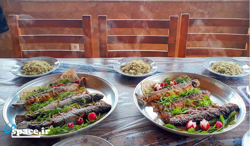 غذاهای محلی در اقامتگاه بوم گردی ریگ چشمه-روستای ریگ چشمه فاضل آباد استان گلستان